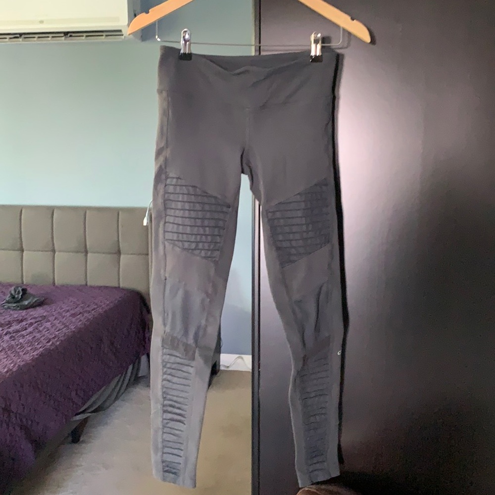 ALO Yoga moto leggings
